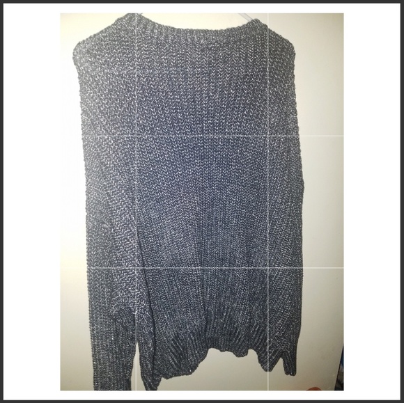 Sweater. - Picture 3 of 3